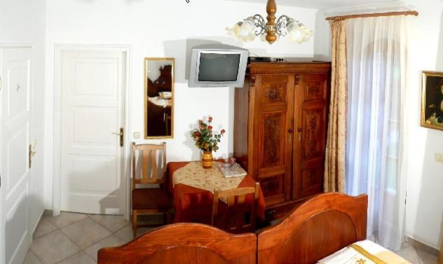 Hotel-Pension Residenz Balatonakali Bagian luar foto